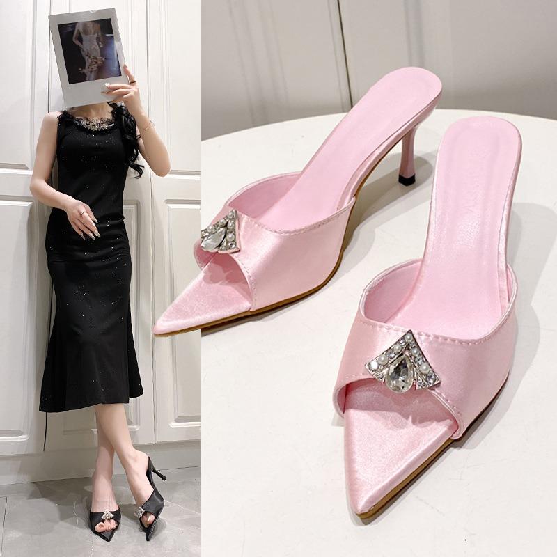 

Атласные роскошные шлепанцы на высоком каблуке женские летние новые со стразами с острым носком на одной перемычке темпераментные сексуальные босоножки на высоком каблуке 42 белый