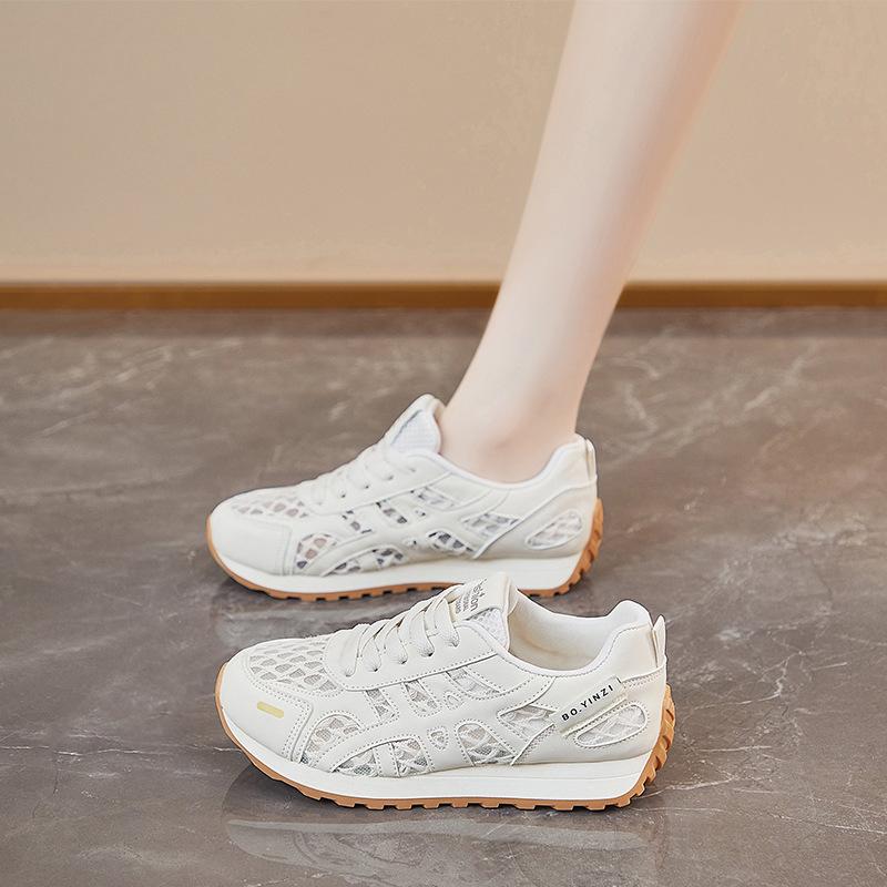 

Mesh breathable sneakers women s 2025 new summer little white mesh shoes lightweight soft-soled Forrest Gump training running shoes 40