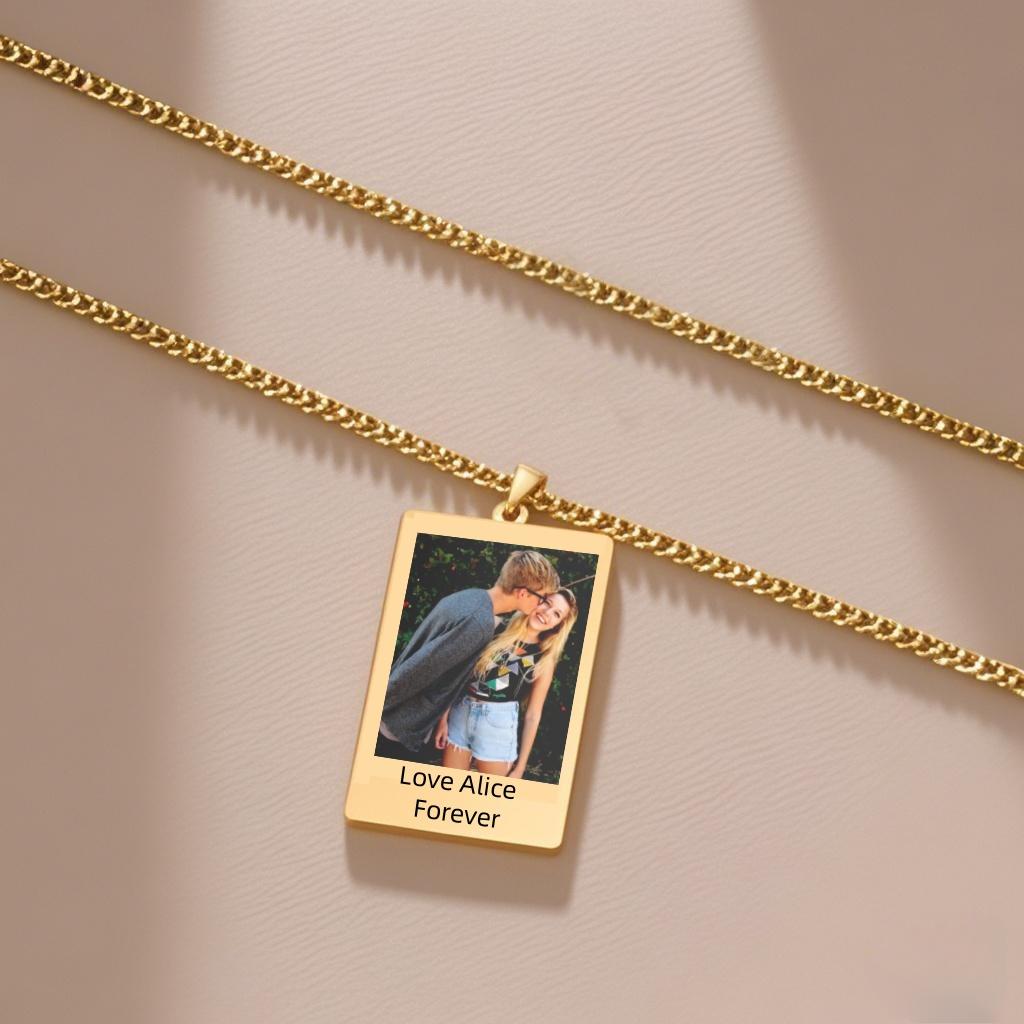Jeshayuan Personalised Photo Necklace Custom Picture Engrave Text Necklace for Boy Girlfriend Pet Memorial Anniversary Gift