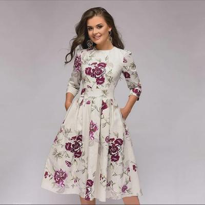 Europäisches Damen-A-Linien-Plisseekleid mit Blumenmuster und 3/4-Ärmeln