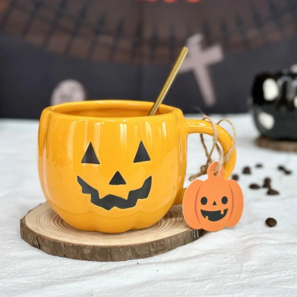 

1pc 360ml Halloween Ceramic Mugs Pumpkin Ghost Ceramic Water Cup Novelty Milk Tea Mug Coffee Cup Halloween Decoration Gifts 380ml