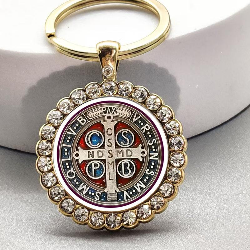 Alloy Round Keychain Virgin Mary Keyrings Pendant Christian Saint Jewelry Religious Christian Faith Gift
