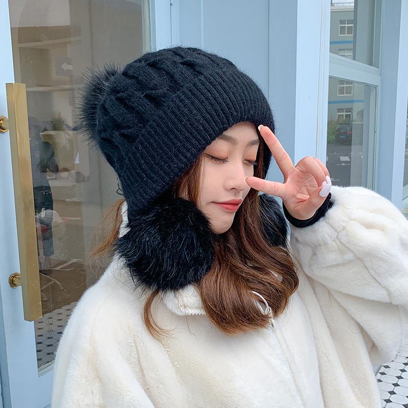 

Зимняя теплая шапка с тремя помпонами, милая универсальная вязаная шапка однотонная, с легким ароматом, теплая шапка-пуловер для женщин average size (56cm~ 58cm) чёрный