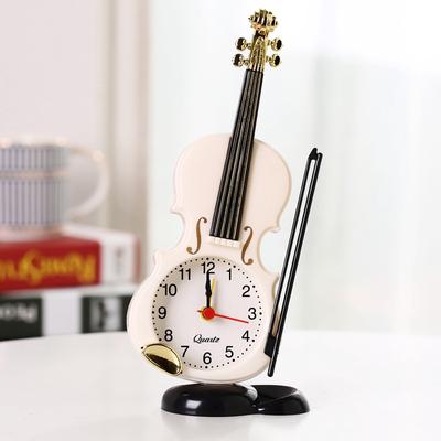 Kreative Schreibtischuhr Violine und Wecker