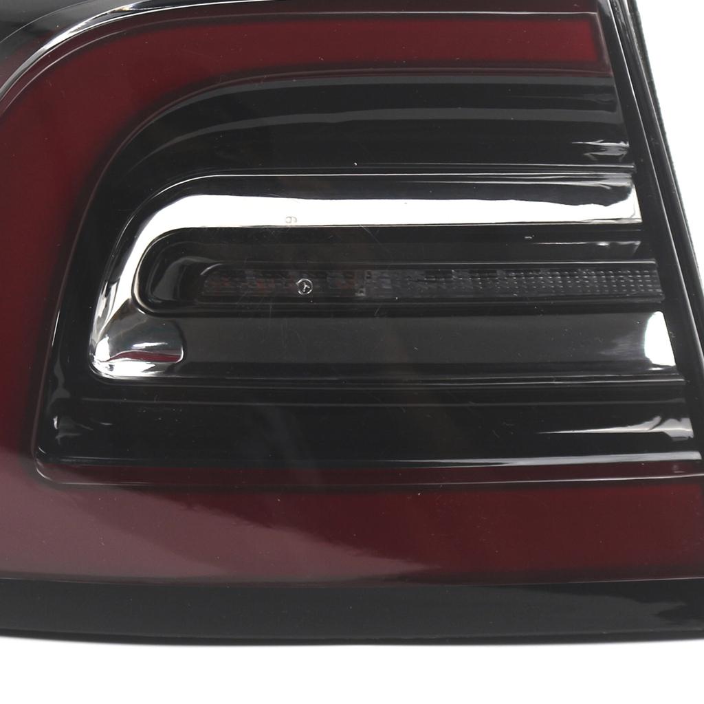 Left  Rear Tail Lamp LED Light Outer 1077399-00 For Tesla Model 3 2017-2023