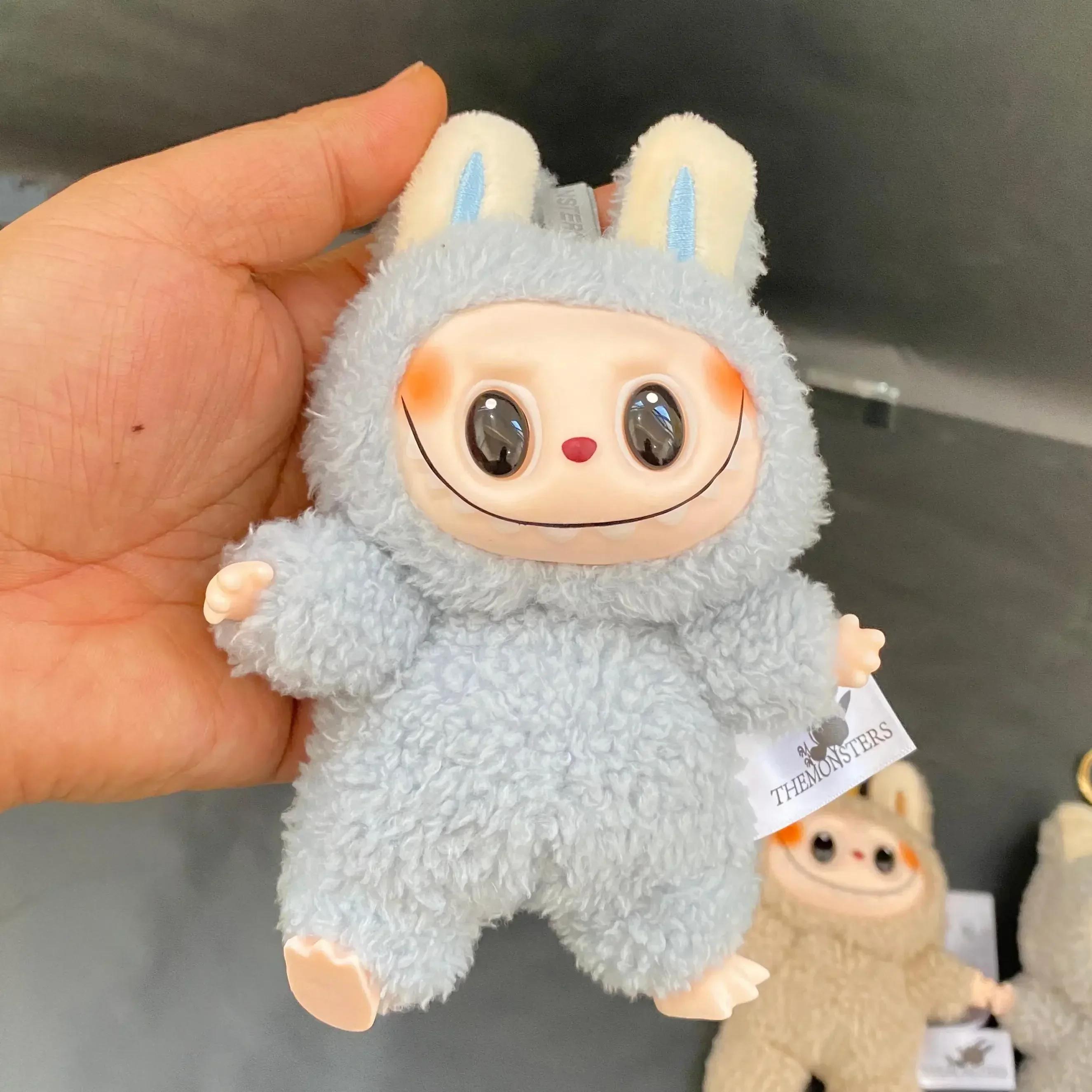 

Плюшевая игрушка Labubu The Monsters Heartbeat Macaron Enamel Face Милый рюкзак Подвеска Украшение Плюшевая кукла Одежда Брелок Подарки