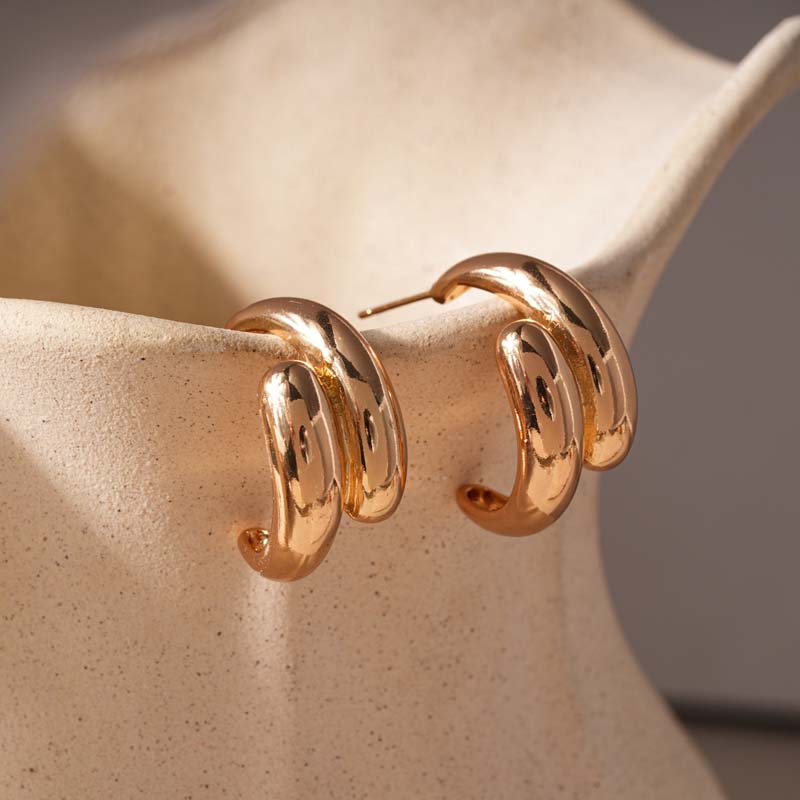 Vintage Gold Color Teardrop Curved Shape Stud Earrings For Women Elegant Irregular Geometric Earrings Jewelry Accessorises золотой
