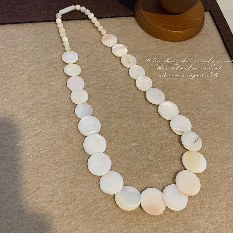

White Seashell Graduated Necklace - Women s High-End Design