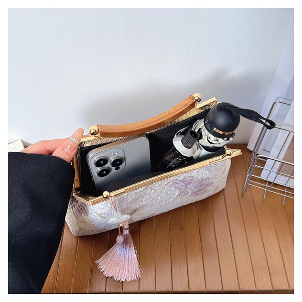 Shoulder Bag Women Cloth Embroidery Floral Chain Strap Daily Commute