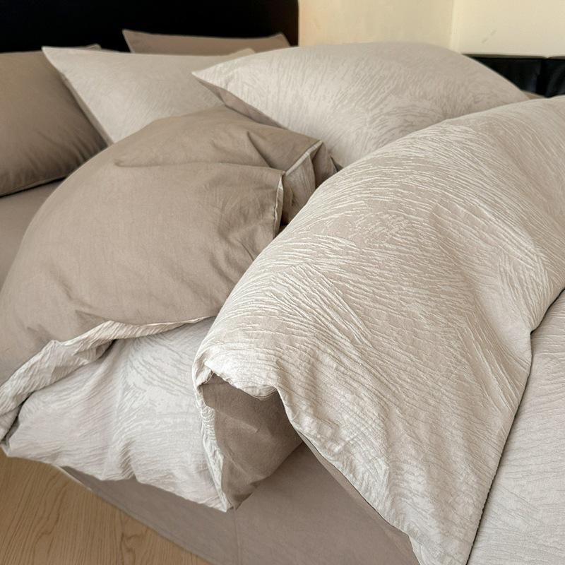 Elegant 3D Jacquard Cotton 4-Piece Bedding Set for Dorms