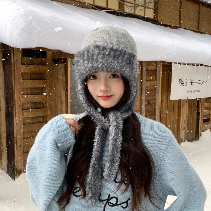 

Winter Wool Blend Knit Earflap Cap With Windproof Warmth For Casual Wear Gray
