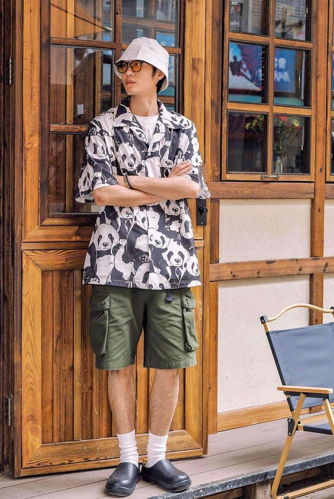 CHANGE WELL 2023SS Fashion Summer Panda Print Print Casual Short Sleeve Aloha Shirt Men's Open-Collar All-Over Loose-Fit (White, XL)