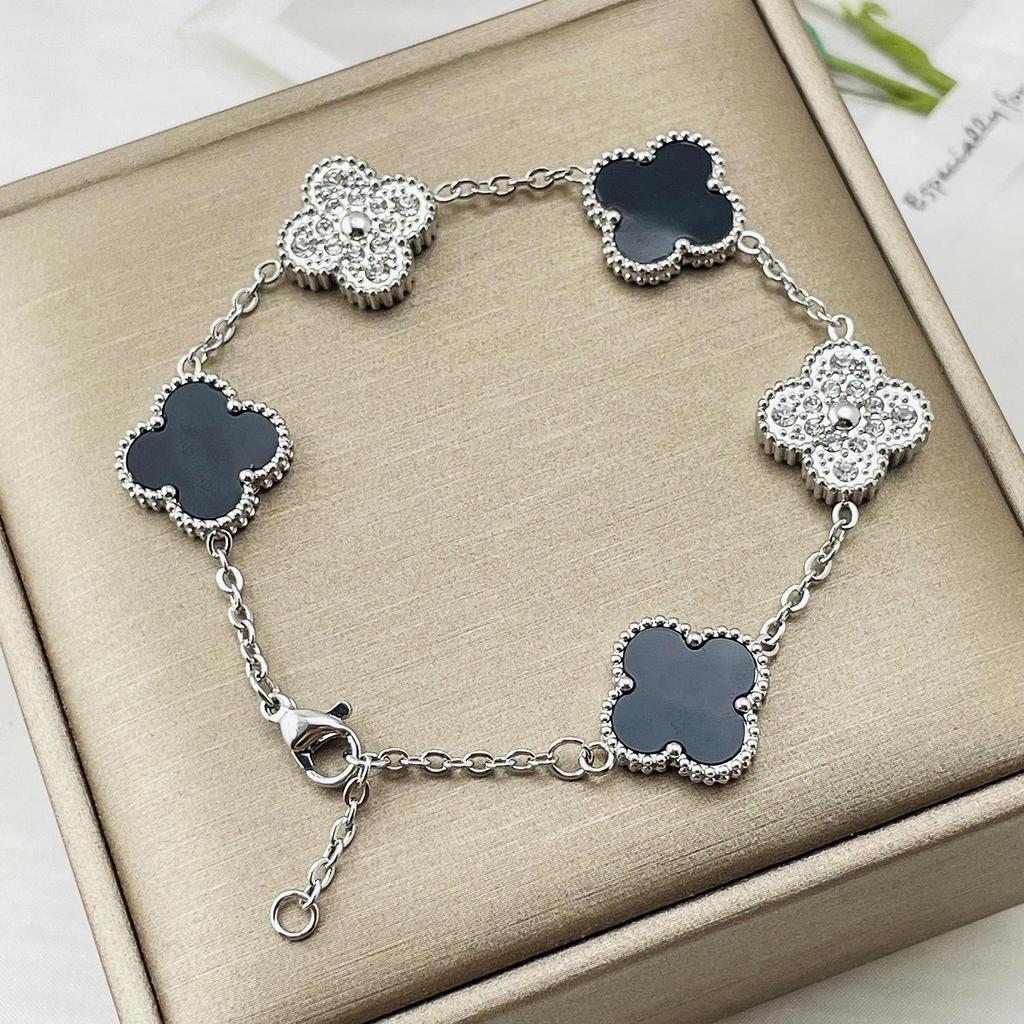 Boutique 15MM Large Four-leaf Clover Bracelet Black and White High-grade Fashion Net Red Bracelet