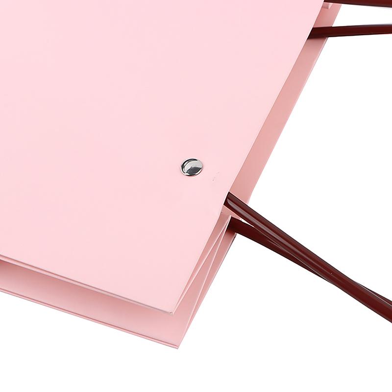 

Цветочные коробки Водонепроницаемая бумага Удобные подарочные пакеты Крафт-сумка Подарочная упаковка Коробка