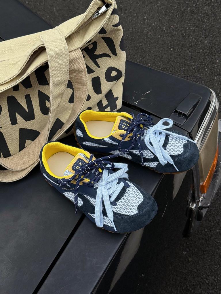 Niche splicing casual women's summer new thick-bottomed mesh surface breathable and versatile sports outdoor non-slip