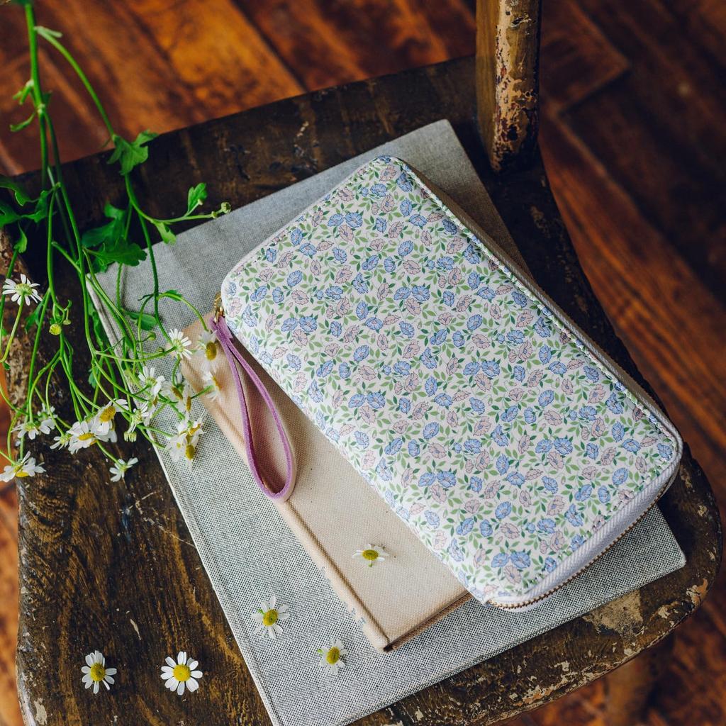 Hobonichi Techo Weeks cover by LIBERTY Kiora (weekly planner) FABRICS/Sasha