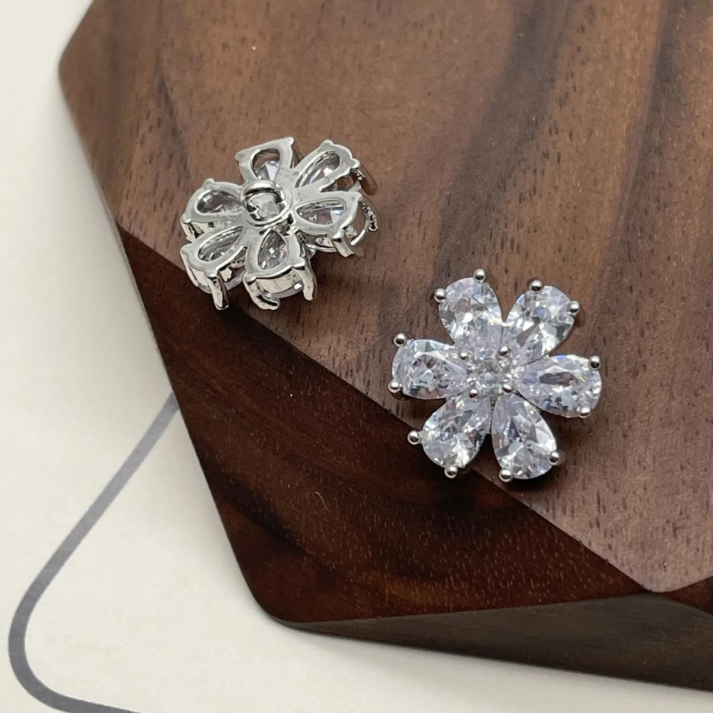 5pcs/lot Flower Crystal Star Buttons Cubic Zirconia Button for Clothes Decorative CZ Sewing Buttons for Cashmere Knit Cardigan