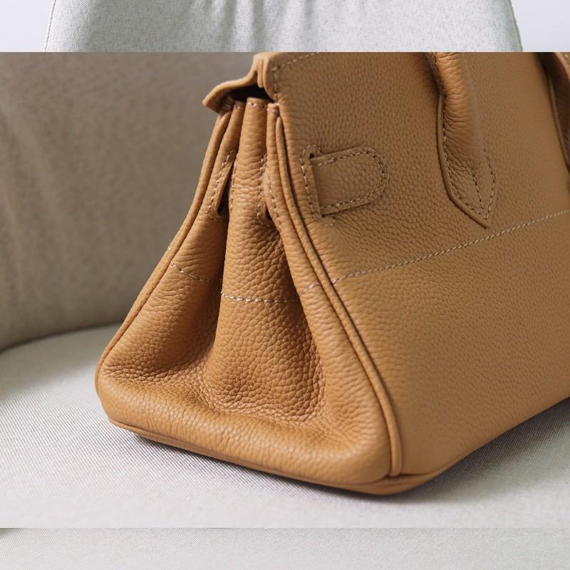 New Togo Top-layer Cowhide Horizontal Platinum Bag Large Capacity Fashion Leather Hand-to-shoulder Commuter Underarm Women's Bag