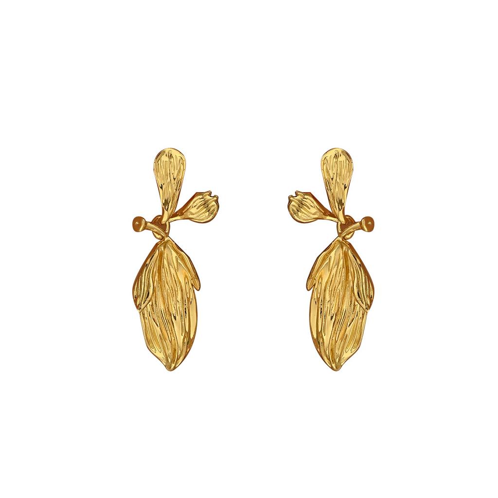 New geometric style women's earrings, niche leaf metal plating design versatile stud earrings are on sale