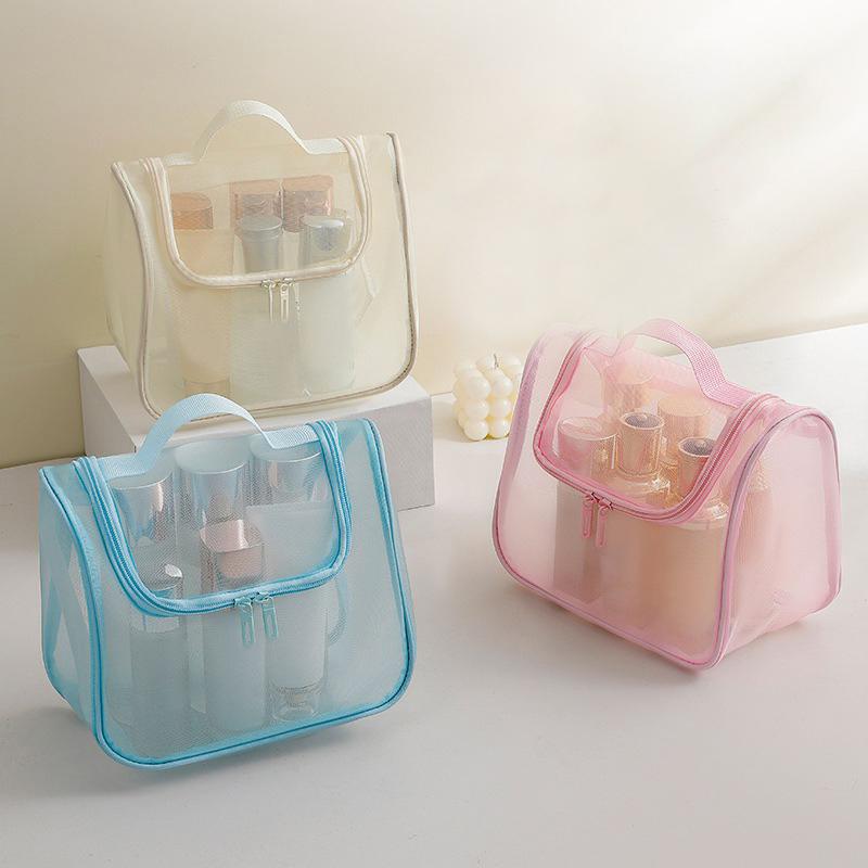 Large Capacity Mesh Makeup Bag Portable And Lightweight Durable Polyester Fiber Makeup Storage Bag With Zipper Easy To Care Fo