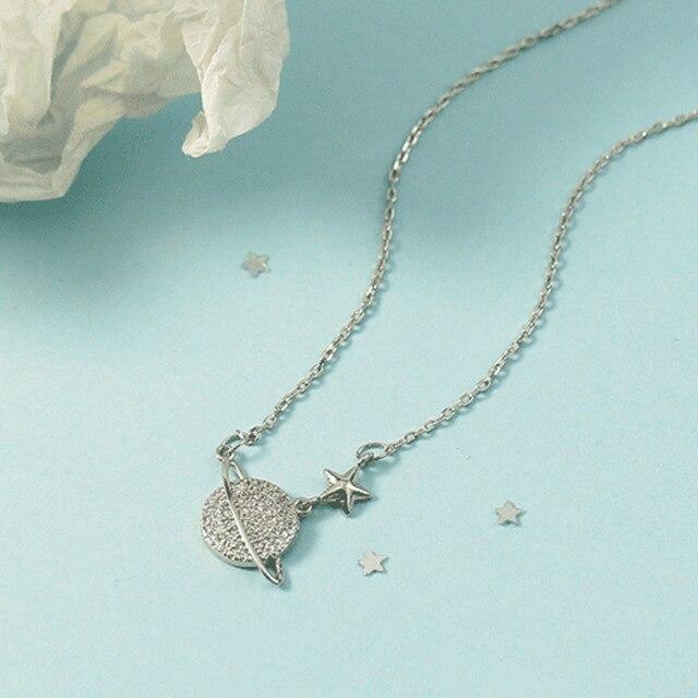 

Ожерелье с подвеской из стерлингового серебра 925 пробы с кристаллами планеты и звездами для женщин, колье-ошейники, свадебные украшения для вечеринок, Dz286 серебряный