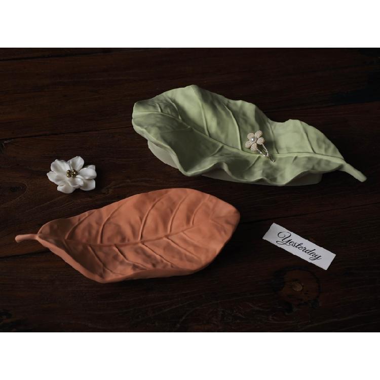 Leaf Shaped Jewelry Dish Molds Silicone Material for Epoxy Resin Casting Tray