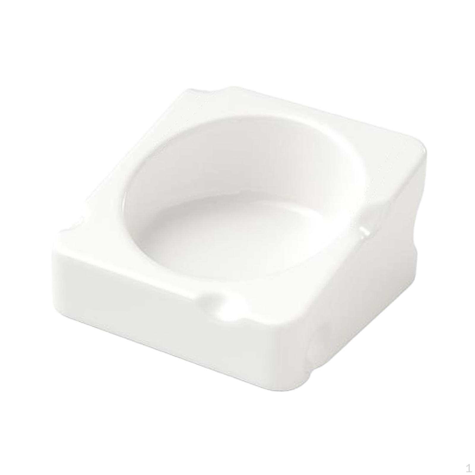 

Compact Hamster Food Dish - Sturdy Ceramic Feeding Bowl for Small Pets белый