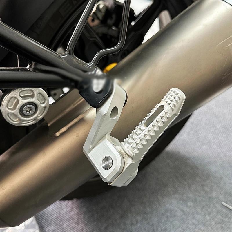 Motorcycle Passenger Footrest Lowering Kit Universal Footpeg Lowering Kit for R Nine T Racer Motorbike Easy Installation