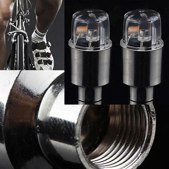 2 ks LED lampa Blikajúce svetlo na ventilček kolesa pre auto, bicykel, motocykel