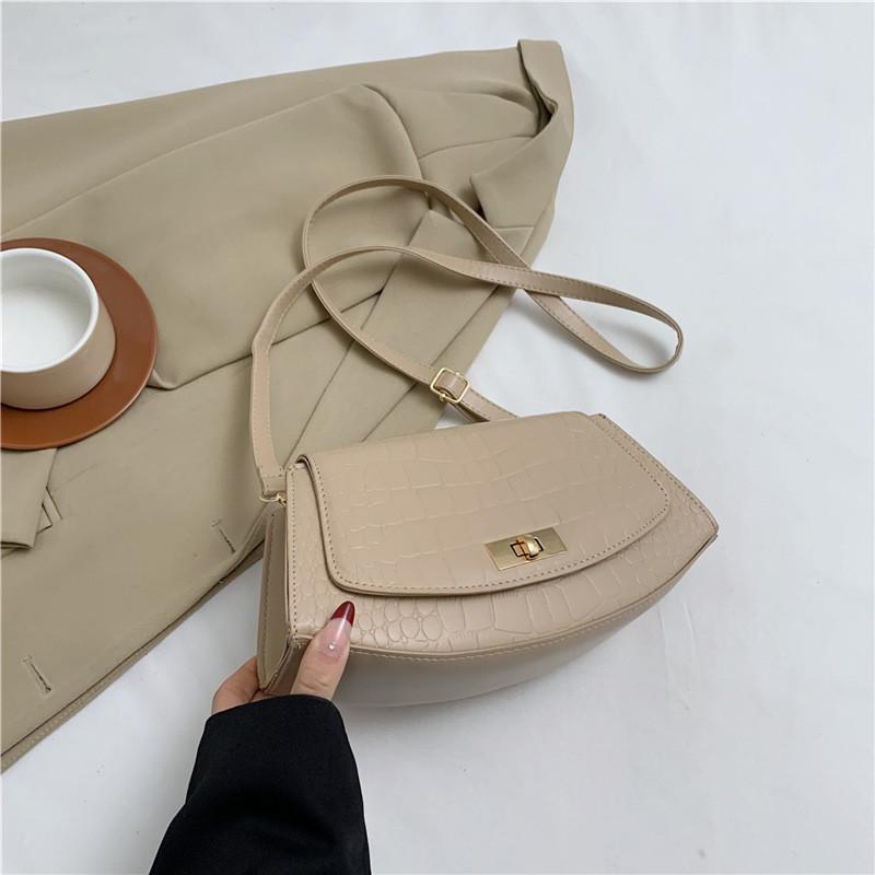 Stylish Pu Leather Saddle Bag For Women Casual Trendy Crossbody Shoulder Bag
