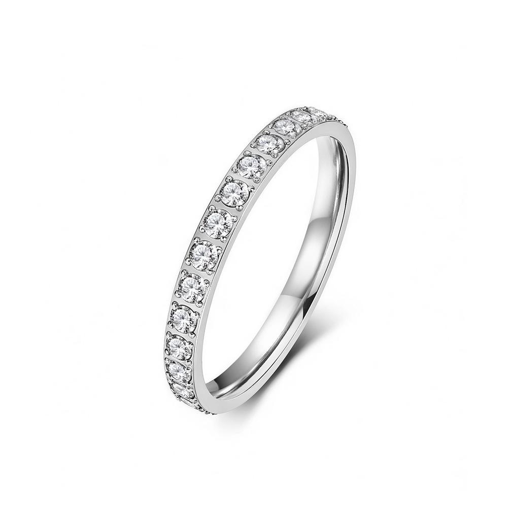European Starry Sky Diamond Titanium Steel Women's Stackable Midi Ring - Fashionable, High-End Hand Jewelry
