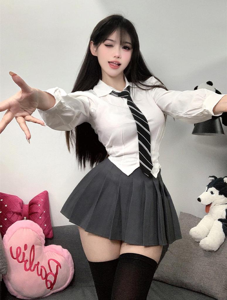 QOOLY High School Uniform Set for Perfect for Pleated and Long Sleeve Perfect for Entrance and All Grey 3-Piece Girls, Cosplay, Skirt, Tie, Shirt.