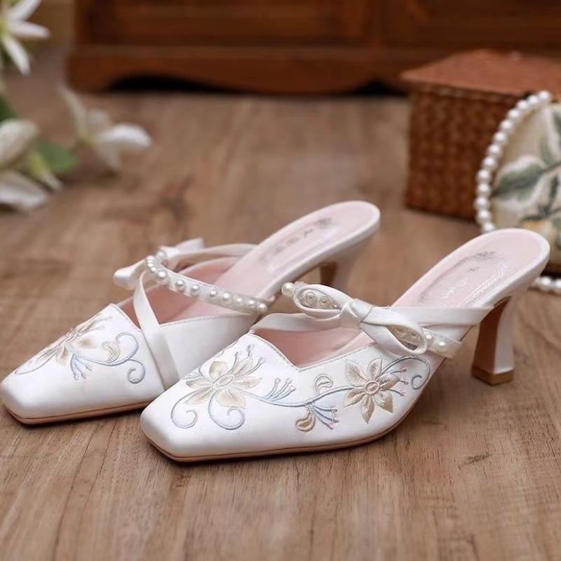 

Fashion Designer Bow High Heels Women s Slippers Square Toe Heeled Shoes 2025 Summer New Elegant Sandals Pumps Shallow Femme 34 бежевый