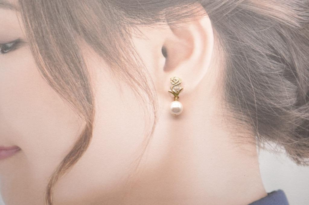 Accessory Earrings Rose Pearl Beads White 8mm Handmade Flower Cute Swaying and Pearl Beads [Rose White]