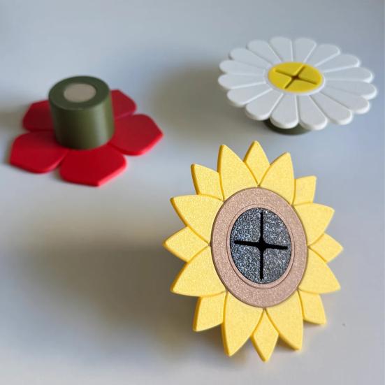 3Pcs Magnetic Towel Hooks Space Saving Simple Installation Creative 3D Petal Shaped