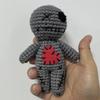 Verschiedene Farben Handgemachte Thailändische Voodoo-Puppe Einzigartiges Gruseliges Horror-Party-Ornament Hexerei Scherz-Requisiten für Halloween Weihnachtsdekoration