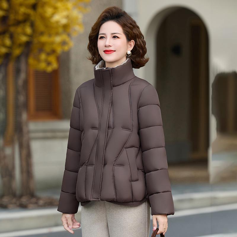 Stylish Mom's Short Down Jacket: Winter Fashion for Middle-Aged & Elderly