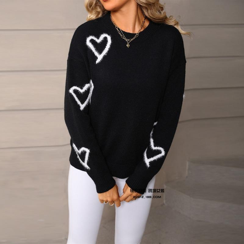 Women's Sweater New Love Sweater Round Neck Pullover Large Size Knitted Sweater