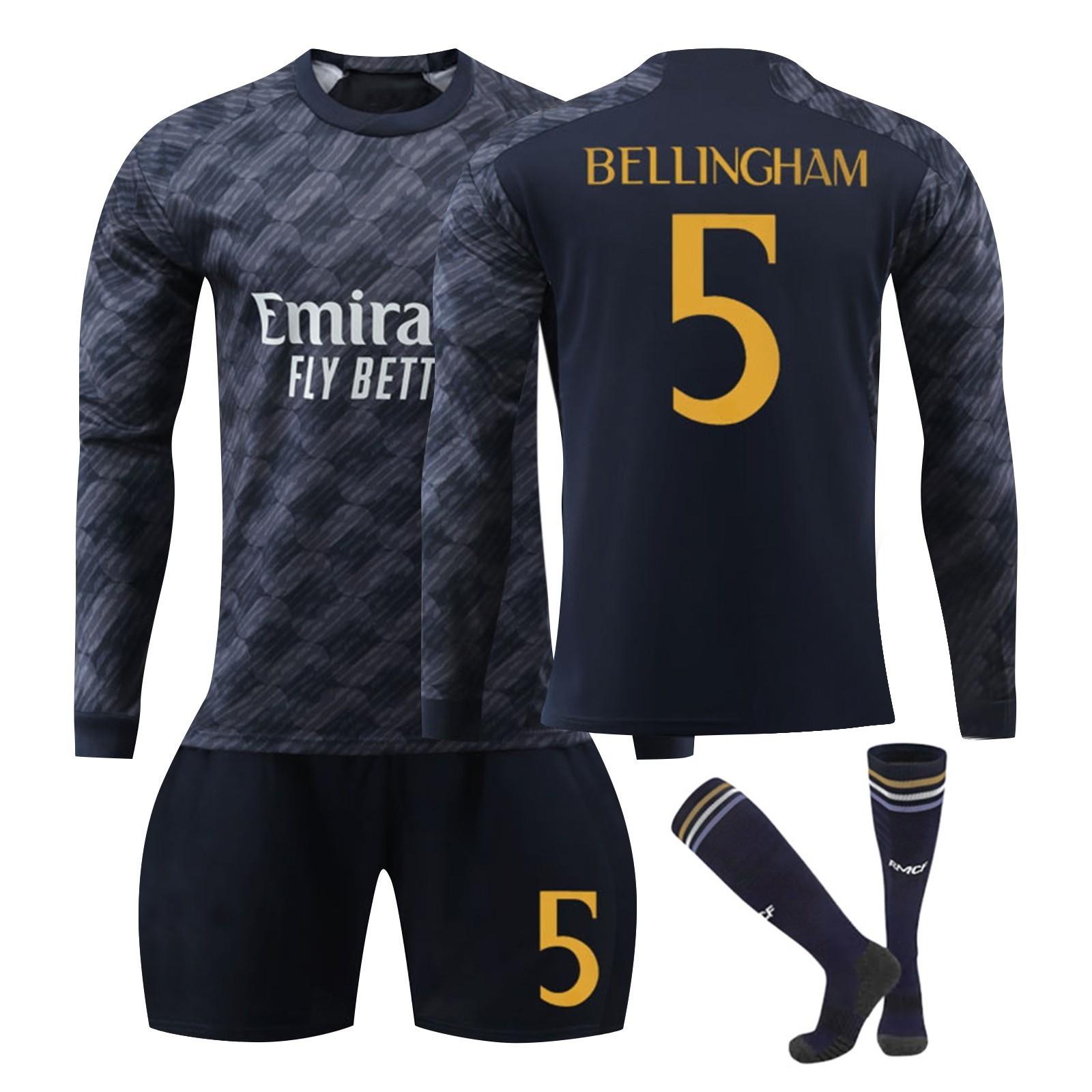 

2324 Saint Germain Home Футболка с длинным рукавом, шорты и носки, комплект из трех предметов 28