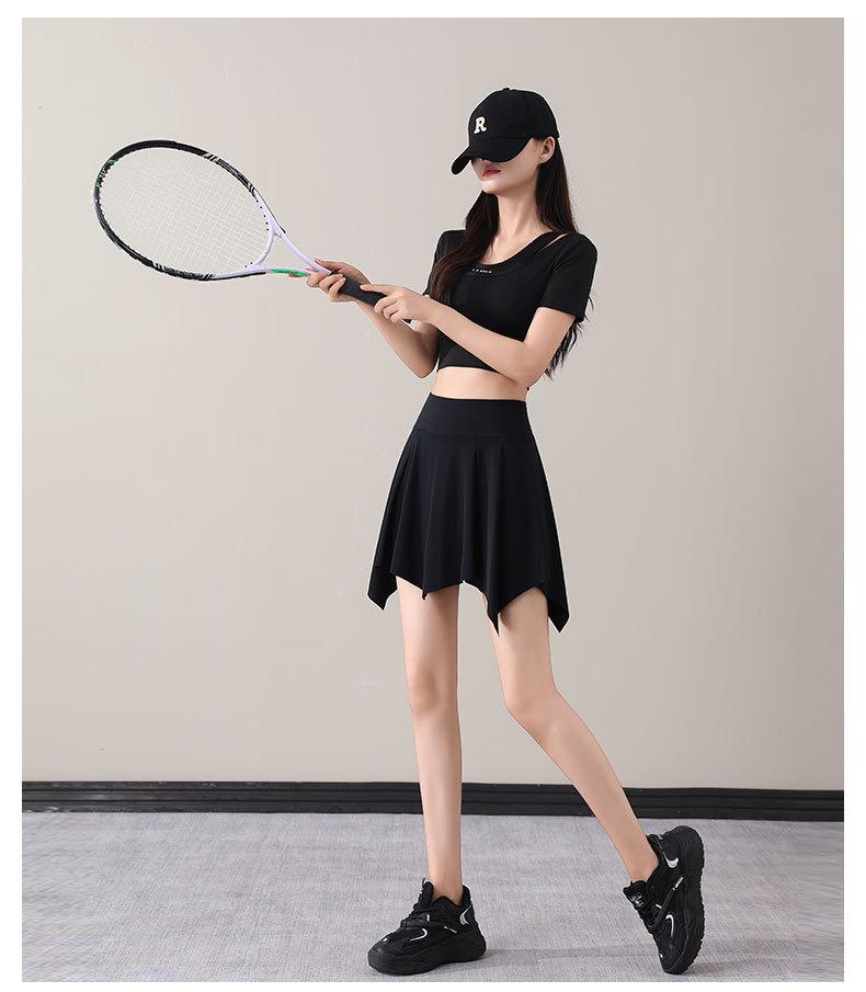 Women's Summer 2025 Quick-Dry Sportswear Set: Pleated Tennis Skort and Fitness/Yoga Outfit
