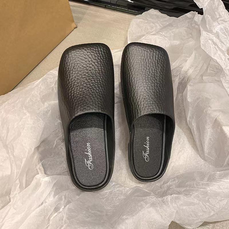 Baotou slippers female students wear new simple and fashionable versatile leather pattern one pedal lazy cool slippers female