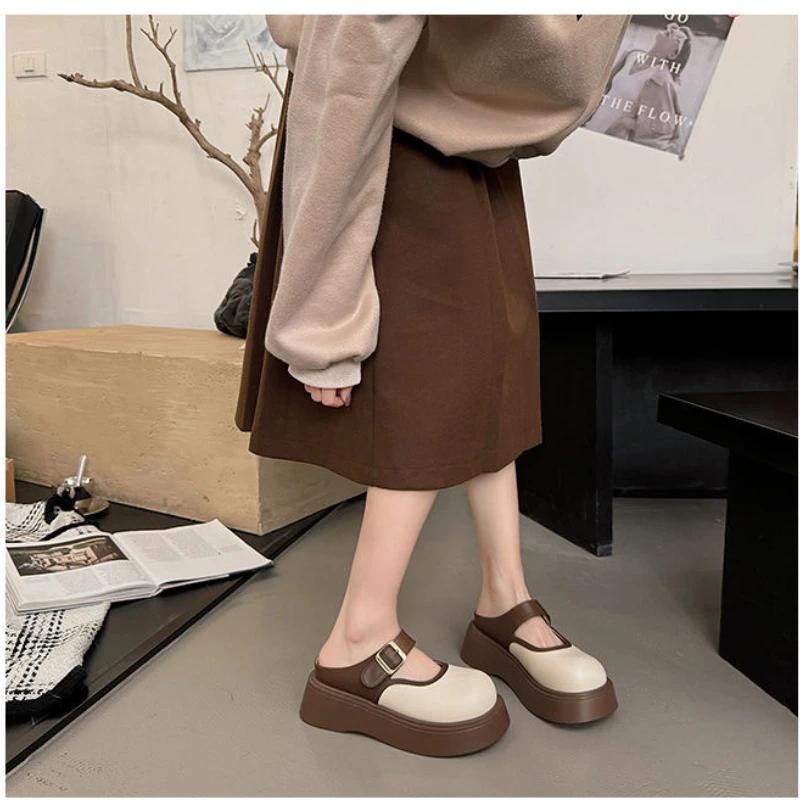 Fashion Women's Fashion New Style Closed Toe Slippers One Foot Soft Flat Rubber Comfortable Height Increase PU Basic Fabric Casual Shoes