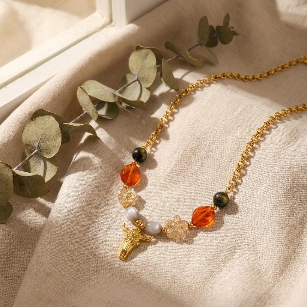 Ethnic Bull Head Pendant Necklace Women Vintage Stainless Steel Stone Beaded Clavicle Chain Party Fashion Jewelry Gift