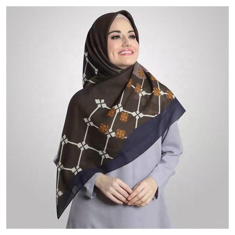 Indonesian Kerudung Dubai Middle East Most Beautiful Malaysia Material Scarf Latest Design Muslim Shawl Cotton Voile Hijab