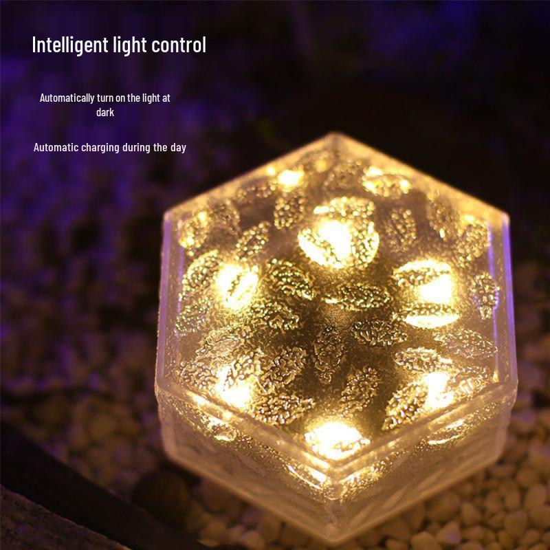 Waterproof Solar Outdoor Villa Courtyard Lamp: Ice Brick Design for Gardens and Balconies
