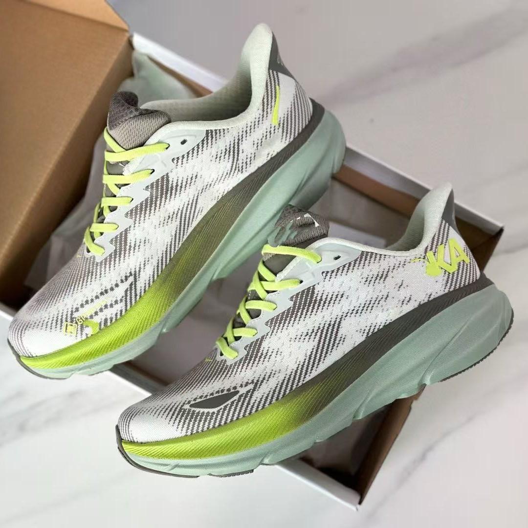 

Men Waterproof Outdoor Sports Shoes Breathable Anti Slip Cushioning Running Sneakers for Hiking Walking 45 зелёный