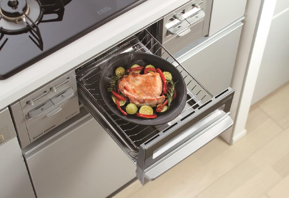 Ishigaki Grill Master Ceramic Round Plate with Lid, 3767, Black