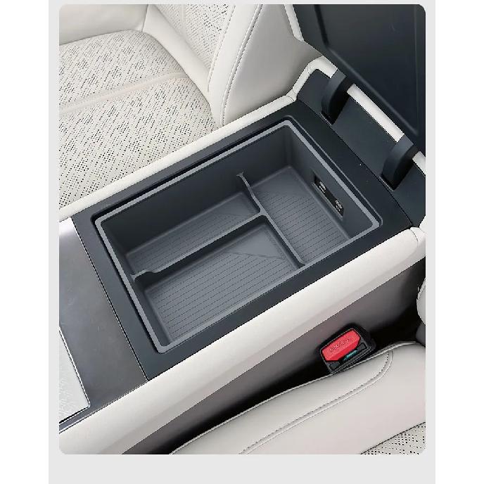 For ZEEKR 7X 2026 Car Armrest Compartment Storage Box Silicone Car Central Control Storage Box Auto Interior Accessories