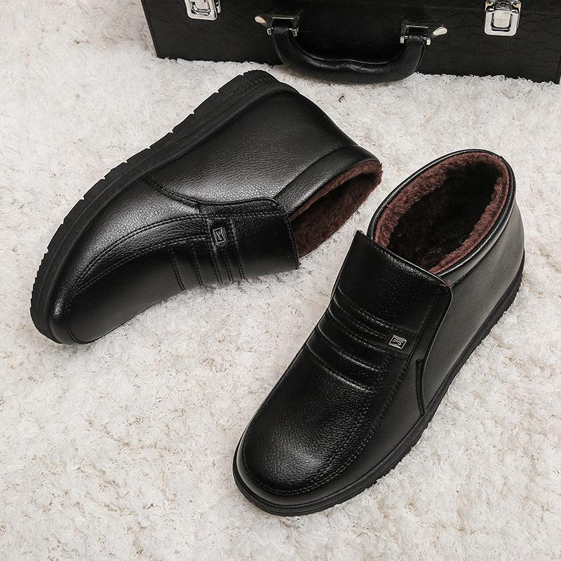 Men's Winter Cotton Shoes: Velvet-Lined, Thickened, Non-Slip, Durable, Warm Footwear for Middle-Aged & Elderly.