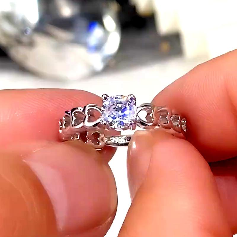 Korean Style Women Wedding Rings Fresh Hollow Out Heart Band Design Fashion Jewelry Shiny Round CZ Party Rings for Female